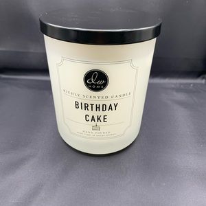 NEW DW Home BIRTHDAY CAKE Scented Candle 15.3oz 2 Wick 56Hr Burn 434grams